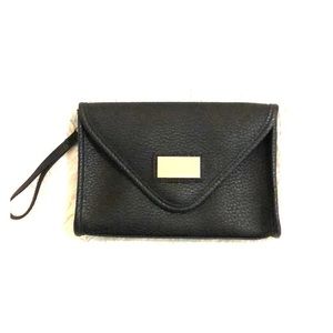 New! Vince Camuto Envelope Clutch ❤️